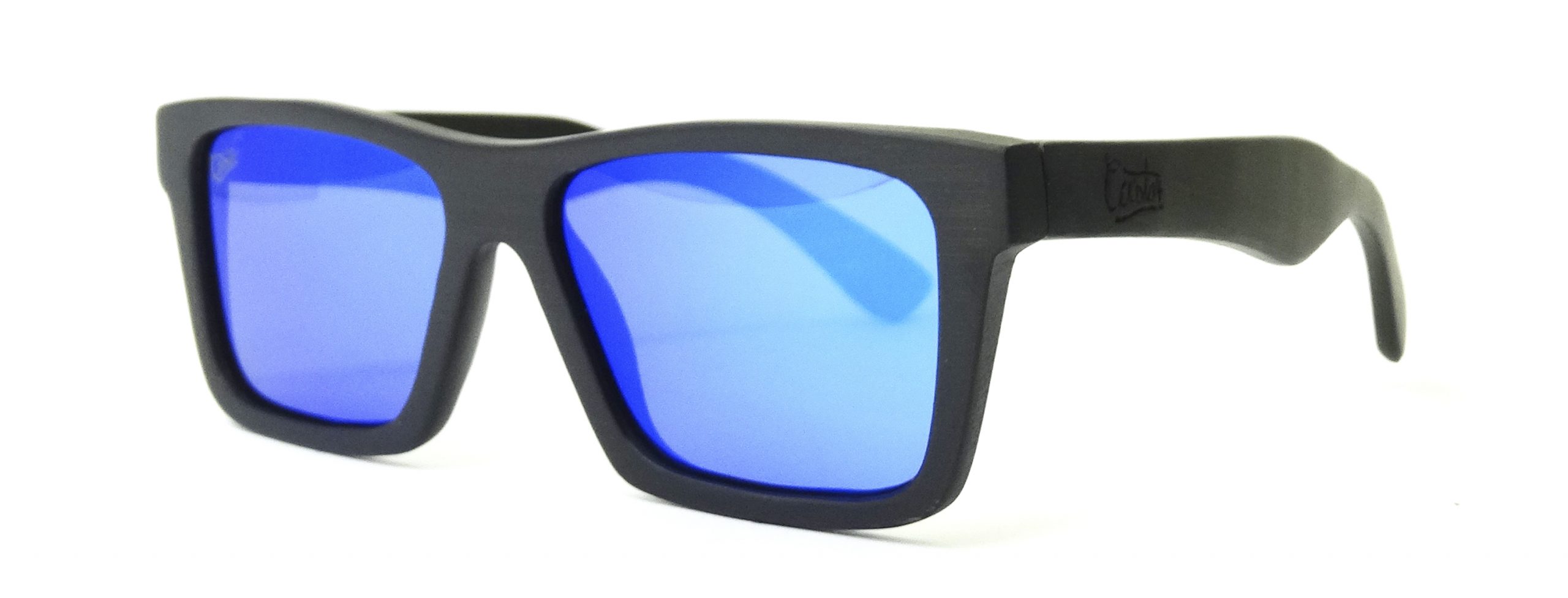 e1760a37-44b-gafas-de-sol